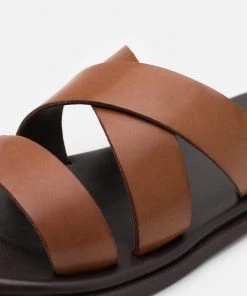 Pier One Mules Assurance De l’Authenticité sandales et tongs ouvert homme 13 Pier One Mules Assurance De l’Authenticité sandales et tongs ouvert homme -magasin Pier One 00428e77765e45a183dd84a684d61be0