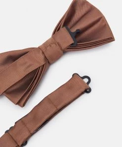 Pier One SET - Noeud papillon En Remise pochettes de costume couleur unie homme -magasin Pier One 0206dcf091504226a1d5e535ccac58ea