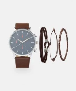 Pier One SET - Montre Meilleure qualité montres et bijoux boucle ardillon homme 15 Pier One SET - Montre Meilleure qualité montres et bijoux boucle ardillon homme -magasin Pier One 036389a515304bb2a97458bd3a6cffb7 1