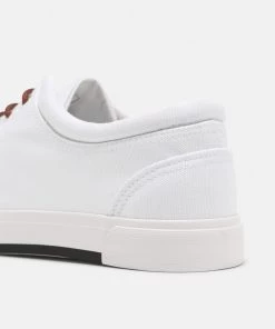 Prix Malin Pier One UNISEX - Baskets basses sneakers rond -magasin Pier One 03e1a3867be94801963a4480dafb545d