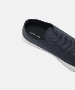 Pier One UNISEX - Baskets basses Produit de première qualité baskets & sneakers rond -magasin Pier One 06043a44e6b943b6afea1bbe331893f9