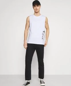 Prix Acceptable Pier One Débardeur t-shirts col rond homme 12 Prix Acceptable Pier One Débardeur t-shirts col rond homme -magasin Pier One 0867785fee364a5e8131abd3703191ed