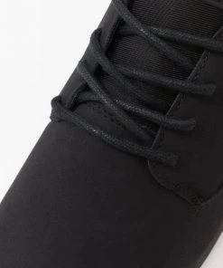 En Remise Pier One UNISEX - Baskets basses baskets & sneakers rond -magasin Pier One 08f610f9b2654a25b4dd998d3408f213