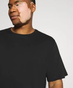 Pier One Prix Favorable 3 PACK - T-shirt basique t-shirts col rond homme 20 Pier One Prix Favorable 3 PACK - T-shirt basique t-shirts col rond homme -magasin Pier One 094177a2d5f1498e81eab88ab4eb794f