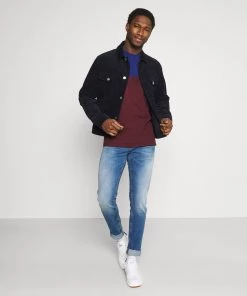 Pier One T-shirt basique excellente qualité t-shirts et tops col rond femme 9 Pier One T-shirt basique excellente qualité t-shirts et tops col rond femme -magasin Pier One 0975ca6d7d0b4c34af4b3f779592ae8d