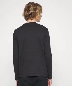 Pier One Prix Gelé 5 PACK - T-shirt à manches longues t-shirts & polos col rond homme -magasin Pier One 0a91b7bd792a4d53bae7268bde5c4de8