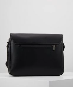 Pier One Meilleur Prix Garanti Sac bandoulière sacs compartiment pour pc portable homme -magasin Pier One 0abf51e44ebc466fadffea47f0e2f7fd