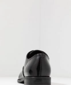 Pier One Plus Bas Prix De Vente Derbies & Richelieus chaussures de ville rond homme -magasin Pier One 0bffac01910943f6a72f340fdfe4150b