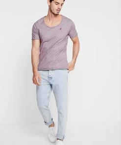 Pier One T-shirt imprimé Produit de première qualité t-shirts encolure large ronde homme 9 Pier One T-shirt imprimé Produit de première qualité t-shirts encolure large ronde homme -magasin Pier One 0cc98f4958064a7da4bb8da76d964838