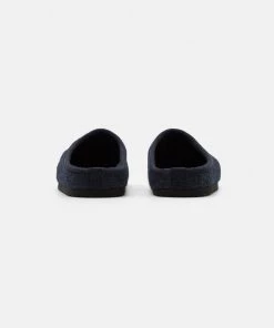 Pier One Bonne Qualité UNISEX - Chaussons rond homme -magasin Pier One 0d4c6e439482428c8d895132ada8d69b