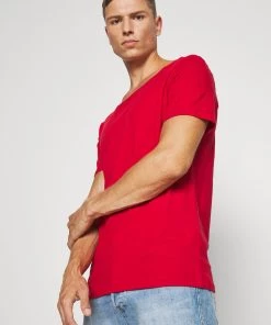 Pier One T-shirt basique Prix Favorable t-shirts encolure large ronde homme -magasin Pier One 107b3ac5bba74fceb5449252c508d1f0