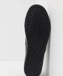 Prix Raisonnable Pier One UNISEX - Baskets basses baskets & sneakers rond homme -magasin Pier One 1085001546104c29b885348891650500