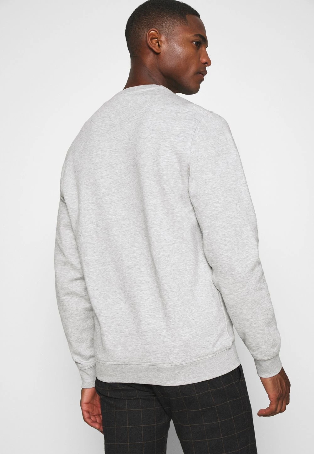 Prix Distinctifs Pier One Sweatshirt pulls et gilets col rond homme 5 Prix Distinctifs Pier One Sweatshirt pulls et gilets col rond homme – Image 3