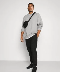 Pier One Prix Sympa 2 PACK - Sweat à capuche pulls et gilets homme