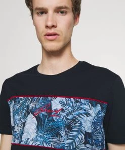 Pier One T-shirt imprimé Plus Bas Prix De Vente t-shirts col rond homme -magasin Pier One 10edaff4977c406fa339b66e00ef79ff