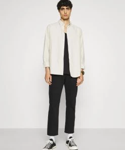 Prix Refroidis Pier One 2 PACK - Débardeur t-shirts encolure large ronde homme