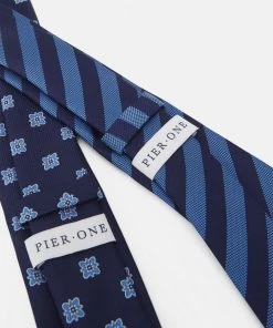 Petit Prix Pier One 2 PACK - Cravate cravates et accessoires de costume rayures homme -magasin Pier One 11c3e4d7a6d34af08e807574fdb0e21c