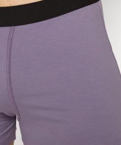 Pier One 5 PACK - Shorty Prix Aimable sous-vêtements & chaussettes normale homme -magasin Pier One 13b57900f46c41178e19fecf12a4f1f2