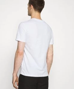 Qualité Fiable Pier One T-shirt imprimé t-shirts col rond homme 10 Qualité Fiable Pier One T-shirt imprimé t-shirts col rond homme -magasin Pier One 19b915b8de004dbf8aebe8fbfd2c8aa1