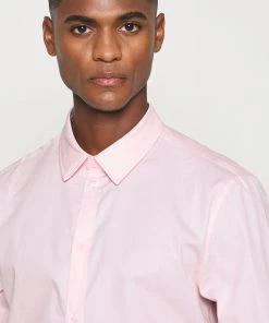 Pier One Chemise classique Prix Affortable costumes & cravates col kent homme -magasin Pier One 1acf8a21b43045a8b525646c2364993c