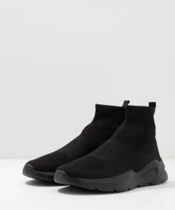 Pier One Prix Sacrifiés Baskets montantes baskets & sneakers rond homme -magasin Pier One 1cefe023aacc4c32b1ecc410a4332c2e