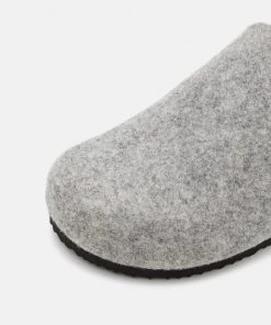 Pier One Prix Accessible UNISEX - Chaussons sandales et tongs rond 15 Pier One Prix Accessible UNISEX - Chaussons sandales et tongs rond -magasin Pier One 1d26b9421156447284989bf62f236e0d