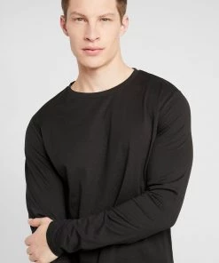 Pier One Vendre T-shirt à manches longues t-shirts col rond homme -magasin Pier One 1fbd132b4add4334bbab2e96e2f9f9f7