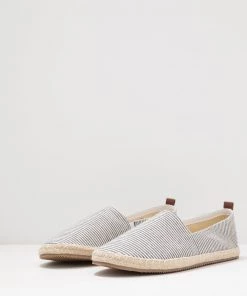 Bon Rapport Coût-Efficacité Pier One RENA ESPADRILLE UNISEX - Espadrilles chaussures basses rond 17 Bon Rapport Coût-Efficacité Pier One RENA ESPADRILLE UNISEX - Espadrilles chaussures basses rond -magasin Pier One 1ff10cc3bb124faca5b0f8e610c0d363