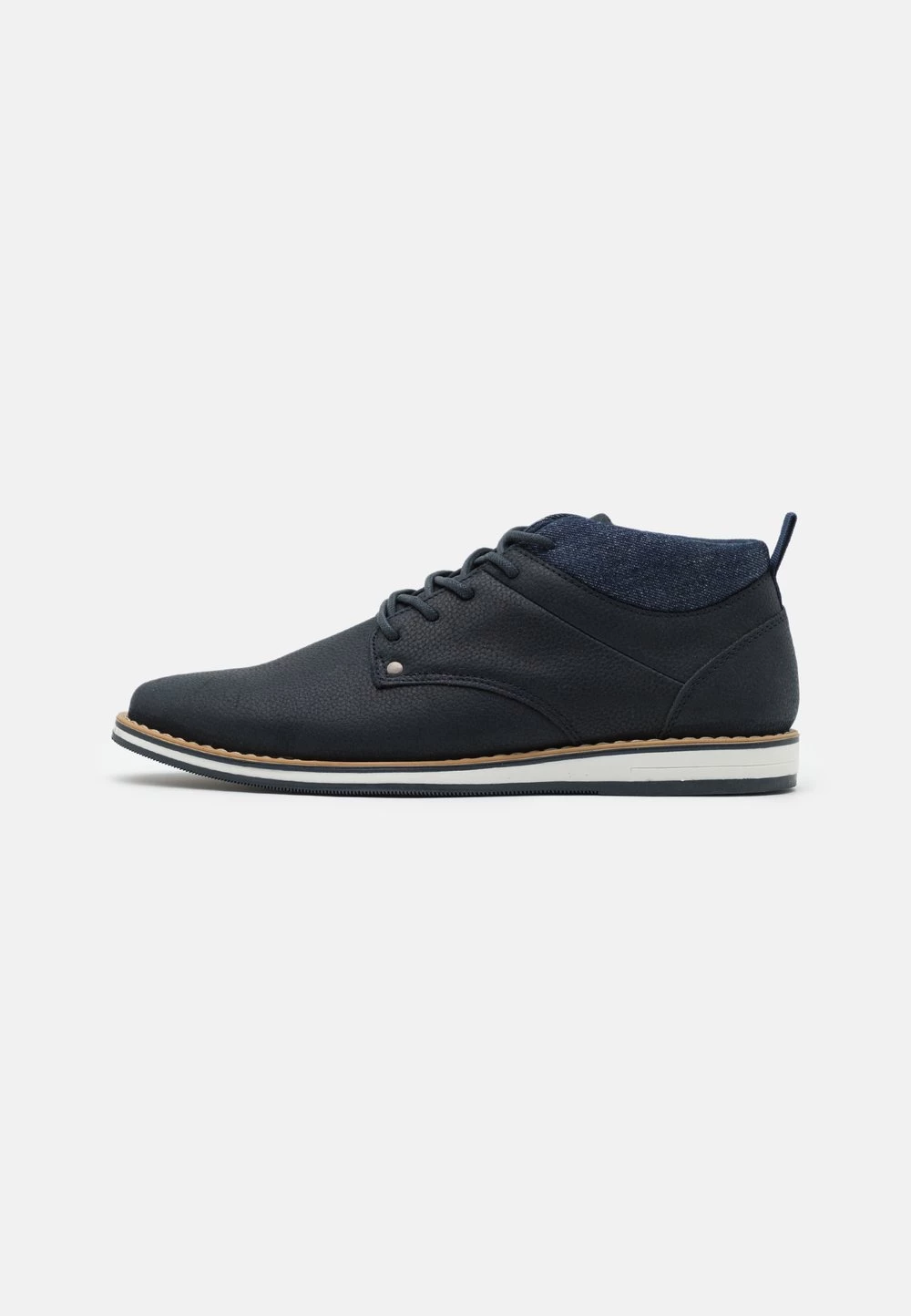 Pier One Prix Ourlé Chaussures à lacets derbies, richelieus & chaussures bateau rond homme 9 Pier One Prix Ourlé Chaussures à lacets derbies, richelieus & chaussures bateau rond homme – Image 7