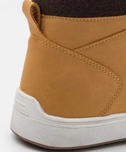 Pier One Authentique 100% Bottines à lacets bottes rond homme -magasin Pier One 26895aa7dd6c4ddab28fa1267b03f3dc