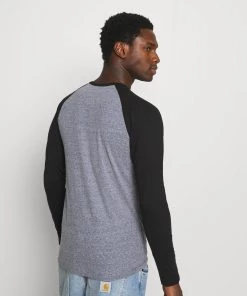 Pier One Prix Gelé T-shirt à manches longues t-shirts & polos col rond homme -magasin Pier One 26b9ef585a52469c90536b07aa28880d