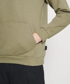 Pier One CORE SCRIPT - Sweatshirt Prix Discount sweats & hoodies capuche homme 14 Pier One CORE SCRIPT - Sweatshirt Prix Discount sweats & hoodies capuche homme -magasin Pier One 26d939e490c54f3c8d85b47a2b3ccbfc