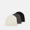 Pier One 3 PACK UNISEX - Bonnet Prix Usine casquettes, bonnets et chapeaux couleur unie -magasin Pier One 2d334a85fa904b9ab086b47e1eb9dc64 1