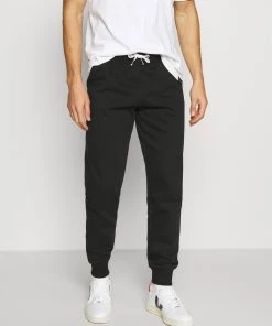 Prix Légers Pier One 2 PACK - Pantalon de survêtement pantalons haute homme -magasin Pier One 2dd2082b165741dbb3a98b469ba30f3d