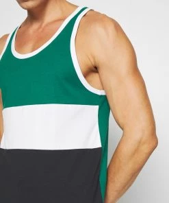 Pier One En Remise Débardeur t-shirts & polos encolure large ronde homme -magasin Pier One 2e107d95bd424842a3fdada042c8d2c4