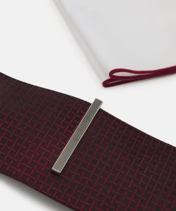 Pier One SET - Cravate Prix Dynamité pochettes de costume homme homme -magasin Pier One 2e23dab322c44f25a37b84ec3da8ac4e