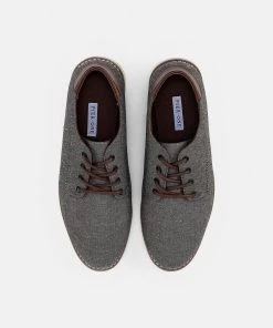 Pier One Derbies Prix Dynamité derbies et richelieus rond homme -magasin Pier One 2fd1c899a1244fb38aa3af47cb52af52