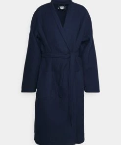 Prix Malin Pier One Peignoir sous-vêtements & chaussettes col châle homme -magasin Pier One 31642370e41542e993321b3300a6fd90 1