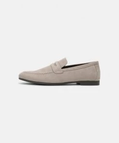 Pier One Mocassins Vendre-Réclame chaussures de ville rond homme -magasin Pier One 3245740415ff489daafada3fecfd5790