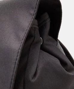 Pier One Bas Prix UNISEX - Sac à dos sacs poche pour pc portable 15 pouces -magasin Pier One 32cd50583b9f409b8487a6ebc79068e0