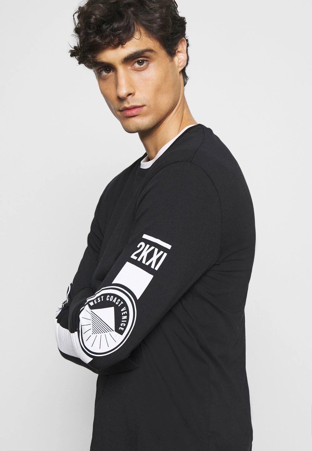 Pier One Prix Gelé T-shirt à manches longues t-shirts col rond homme 7 Pier One Prix Gelé T-shirt à manches longues t-shirts col rond homme – Image 5