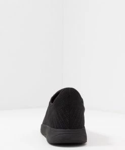 Pier One Prix De Lancement UNISEX - Baskets basses sneakers rond -magasin Pier One 367c553069ab4828aec248957c59df72