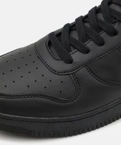 Prix Dynamité Pier One Baskets basses baskets & sneakers rond homme -magasin Pier One 36d265131cdd42cdbaee1dff7a5cb9a3