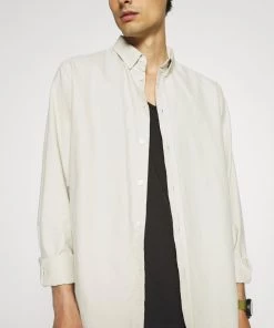 Prix Refroidis Pier One 2 PACK - Débardeur t-shirts encolure large ronde homme -magasin Pier One 39e2ec1064b44eaab8db151862d62bc9