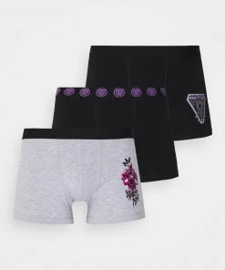 Assurance De l’Authenticité Pier One MARVEL BLACK PANTHER 3 PACK - Shorty sous-vêtements normale homme -magasin Pier One 3a4cf18aa9a84f35aa0dcd9e514a9fa4
