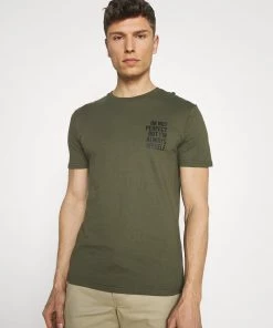 En promotion Pier One T-shirt imprimé t-shirts col rond homme 13 En promotion Pier One T-shirt imprimé t-shirts col rond homme -magasin Pier One 3d356bec64ea4f83b8b724747b292603