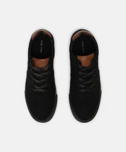 Pier One UNISEX - Baskets basses Prix Bradés sneakers rond -magasin Pier One 3ea015cce91e4b2d8792edcfd0e67cfb