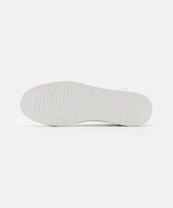 Prix Gelé Pier One UNISEX - Baskets montantes sneakers rond 12 Prix Gelé Pier One UNISEX - Baskets montantes sneakers rond -magasin Pier One 42e1ac3fa3b34888937a24d1abd2555a