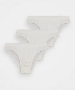 Pier One Rabais 3 PACK - Slip sous-vêtements normale homme -magasin Pier One 44995ad665af41ae80f18c7ef0b3996b 1