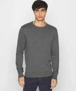 Pier One Vendre-Réclame 2 PACK - Pullover pulls et gilets col rond homme -magasin Pier One 45e7daf558a64a069d4c4cc5c39c264f